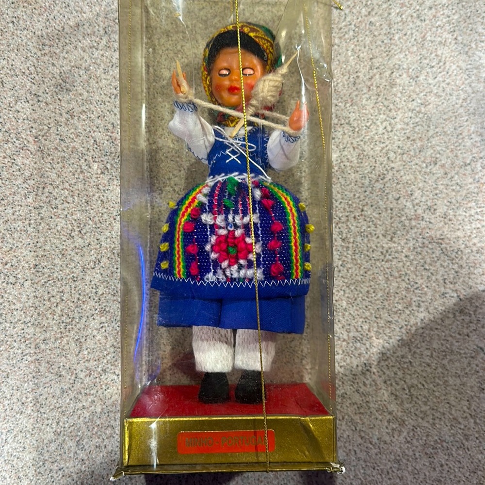 Minho Portugal doll
